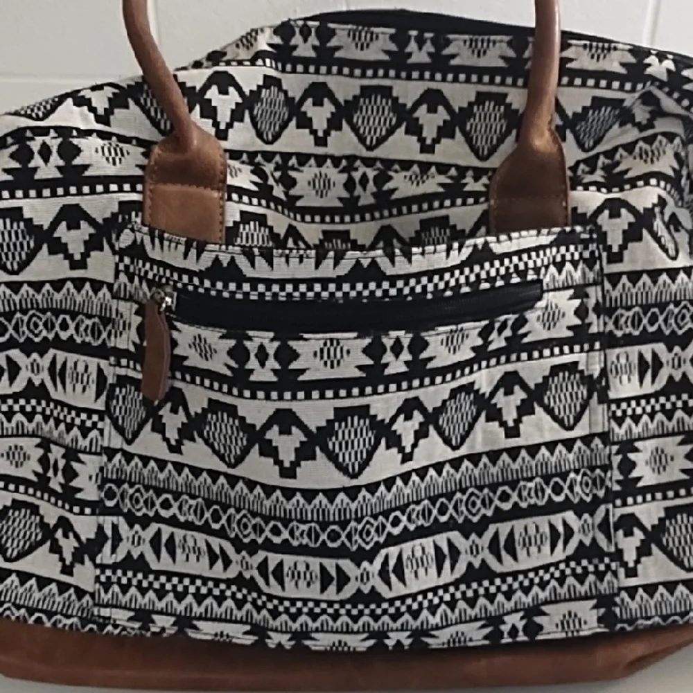 Travel Carry On Bag Brown with Black & Ivory Woven Texured Pattern Bag Large